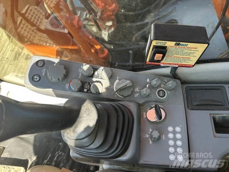 Hitachi ZX210LC-6 Escavadeiras de esteiras
