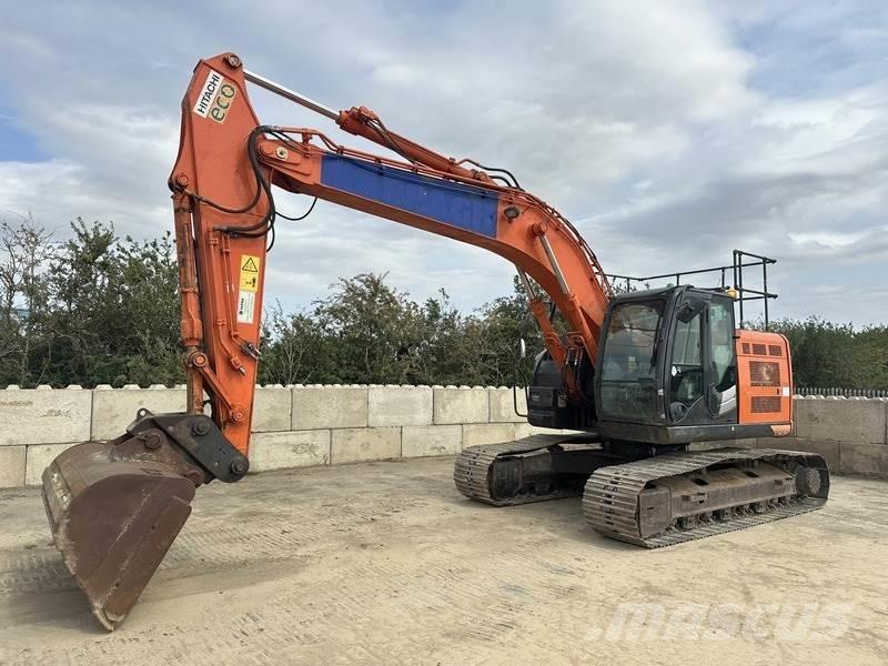 Hitachi ZX225USRLC-6 Escavadeiras de esteiras