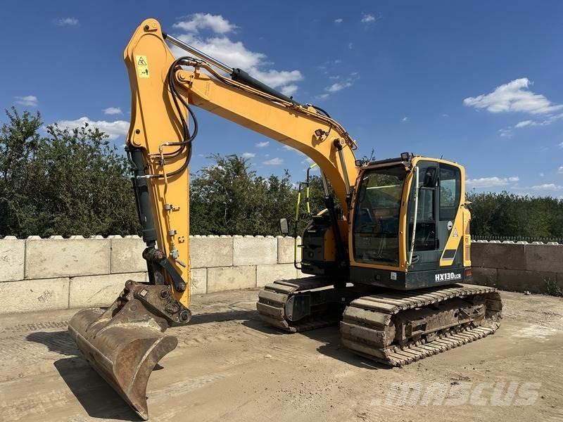 Hyundai HX130LCR Escavadeiras de esteiras