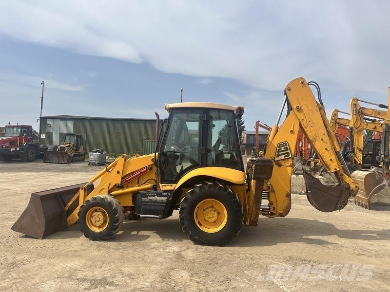 JCB 3CX Retroescavadeiras
