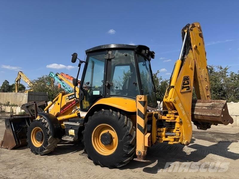 JCB 3cx Contractor Retroescavadeiras