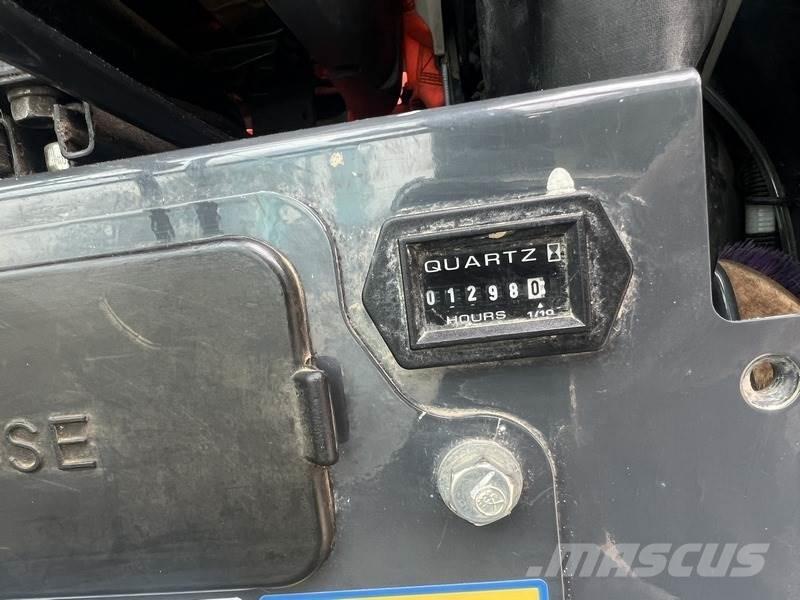 Kobelco SK28SR-6E Miniescavadeiras