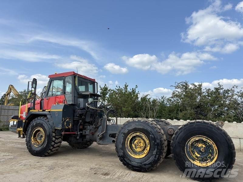 Komatsu HM300-1 Caminhões articulados