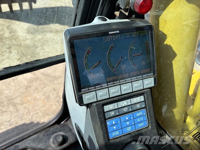 Komatsu PC210 LC-8 Escavadeiras de esteiras