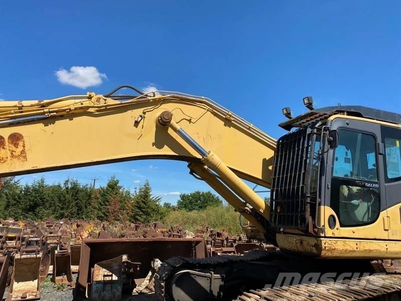 Komatsu PC450LC-8 Escavadeiras de esteiras