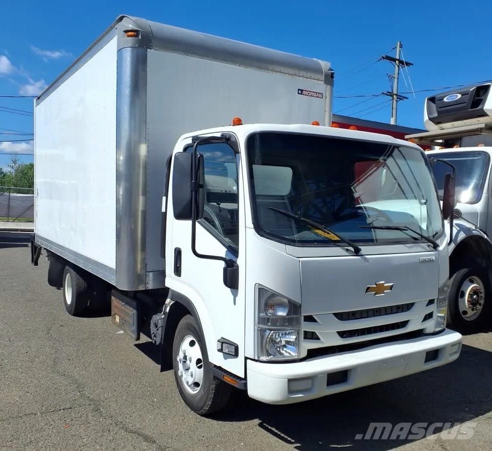 Chevrolet 4500 Caminhões de caixa fechada