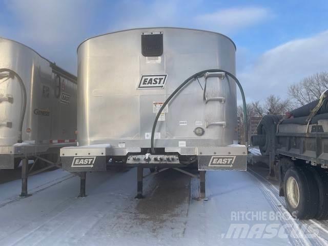 East Mfg Genesis Reboques basculantes
