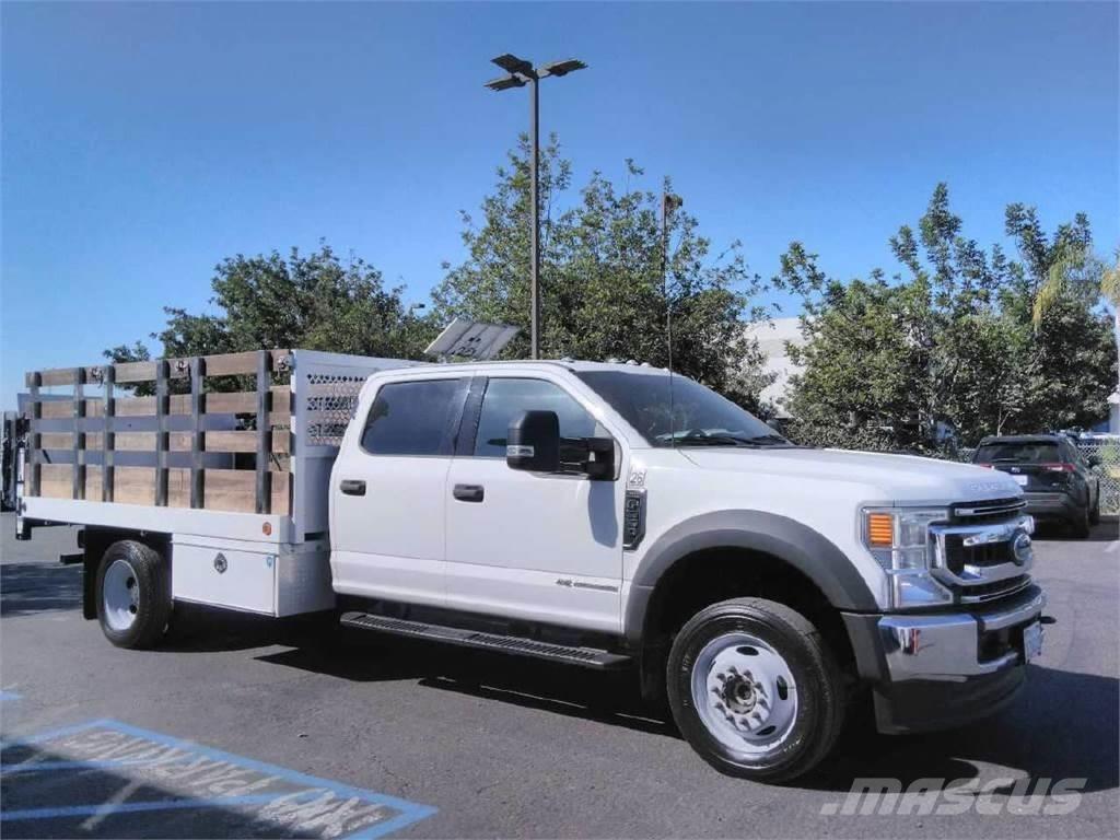 Ford F550 CREW CAB 4 Caminhões de caixa fechada