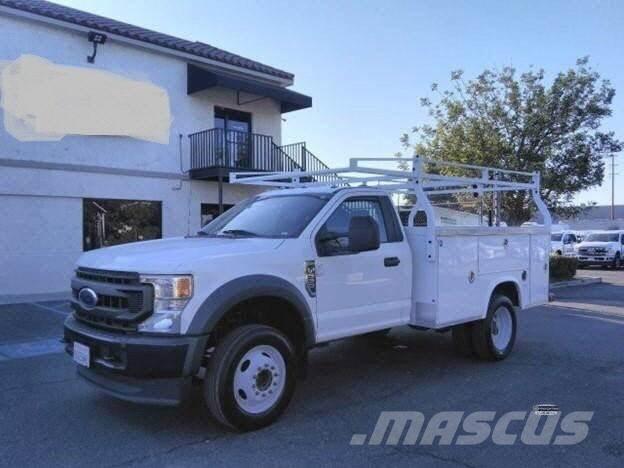 Ford F550 UTILITY BO Caminhões de caixa fechada