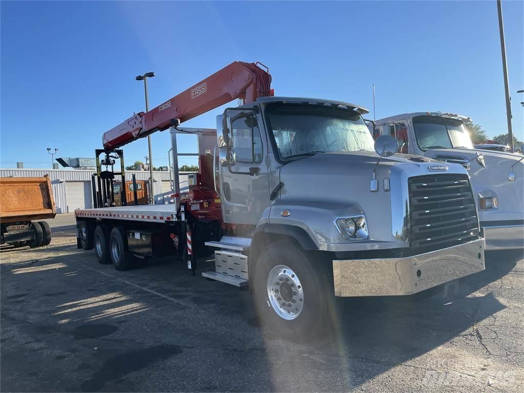 Freightliner 114SD Camiões de chassis e cabine