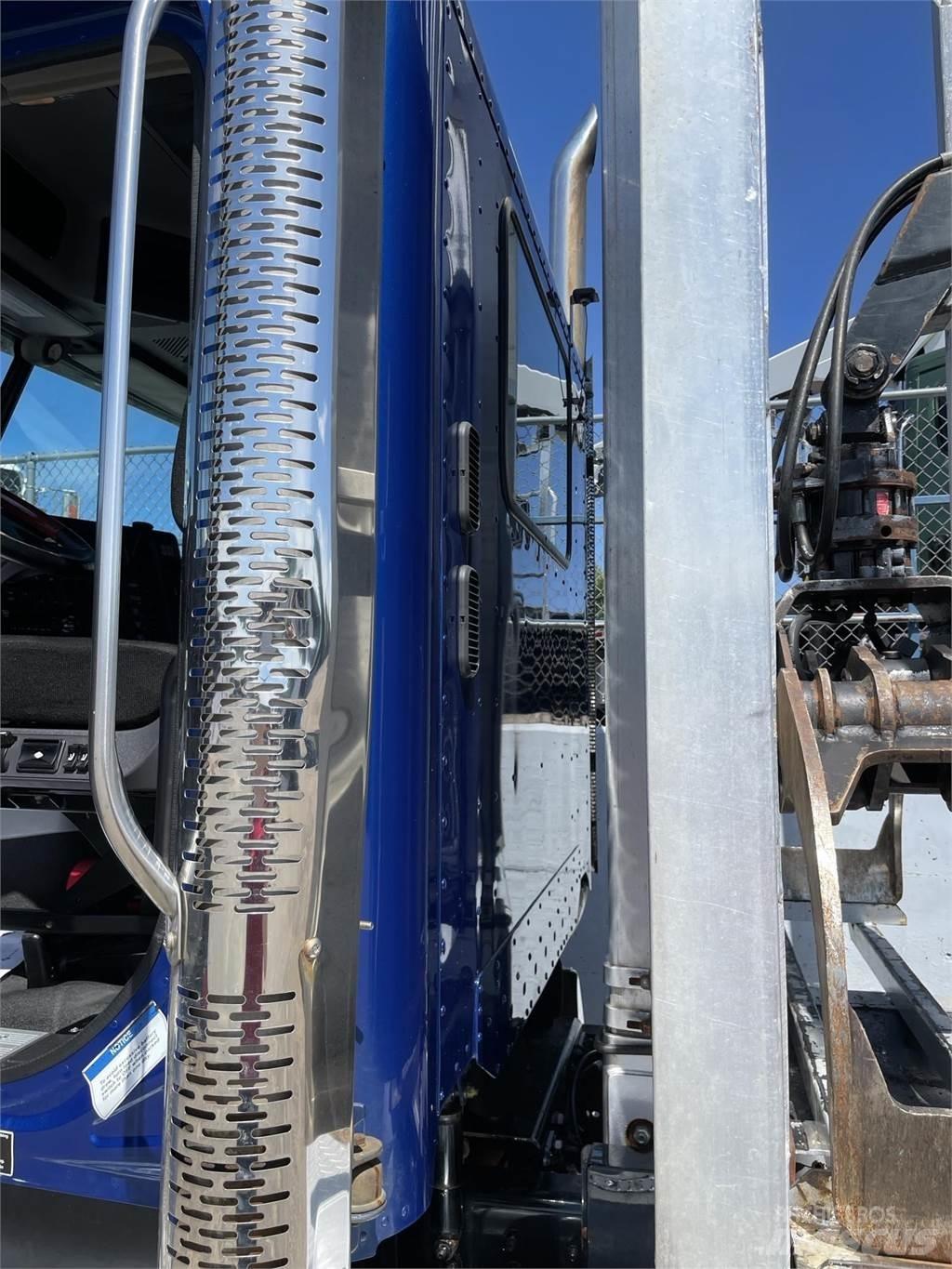 Freightliner 122SD Camiões de chassis e cabine