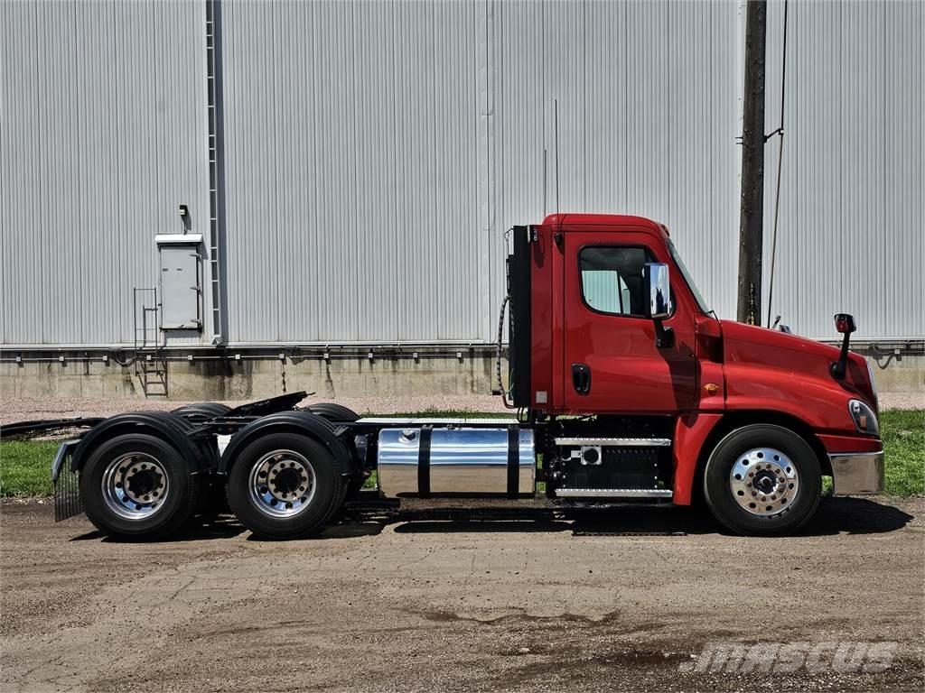 Freightliner Cascadia Cavalos Mecânicos