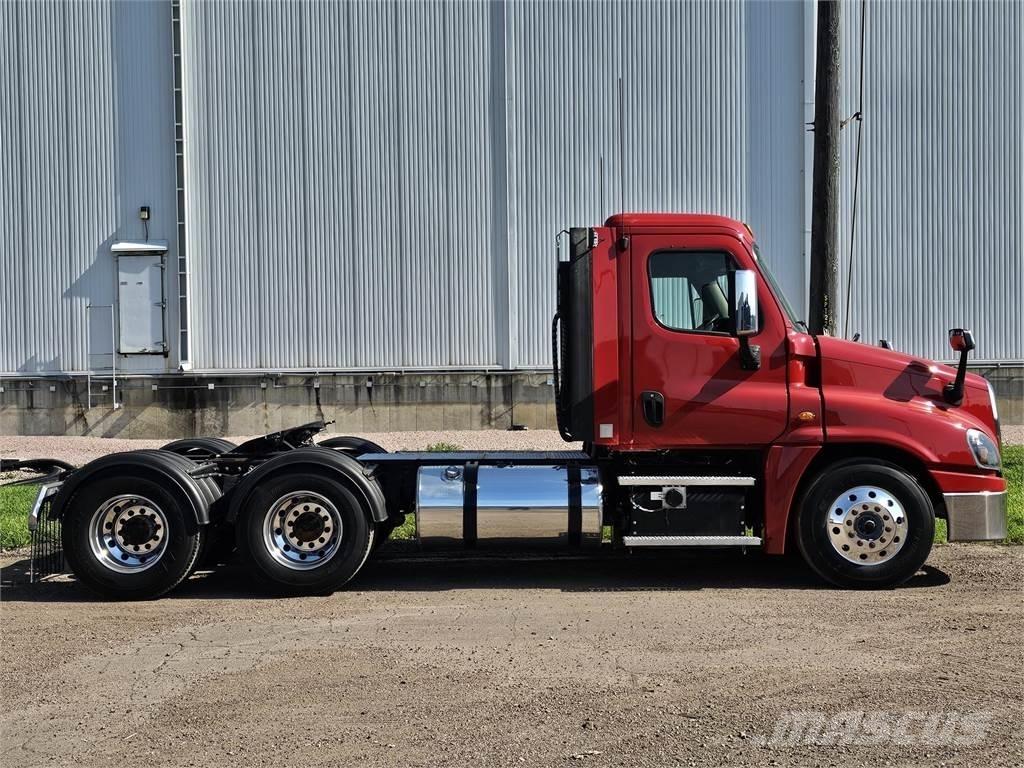 Freightliner Cascadia Cavalos Mecânicos