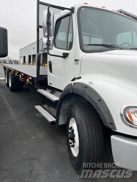 Freightliner M2 Camiões de chassis e cabine
