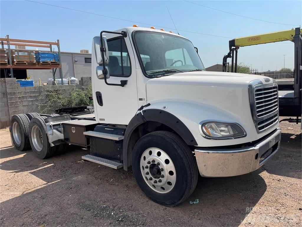 Freightliner M2 Cavalos Mecânicos