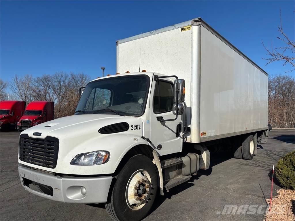 Freightliner M2 106 Caminhões de caixa fechada
