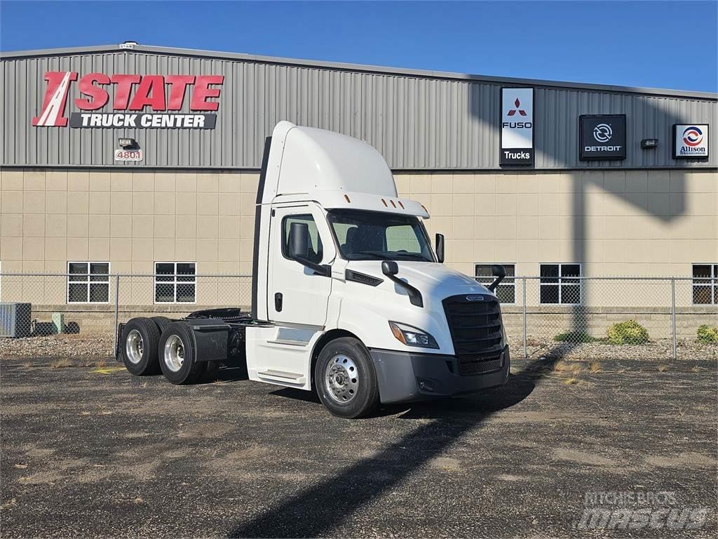 Freightliner PE116 Cavalos Mecânicos