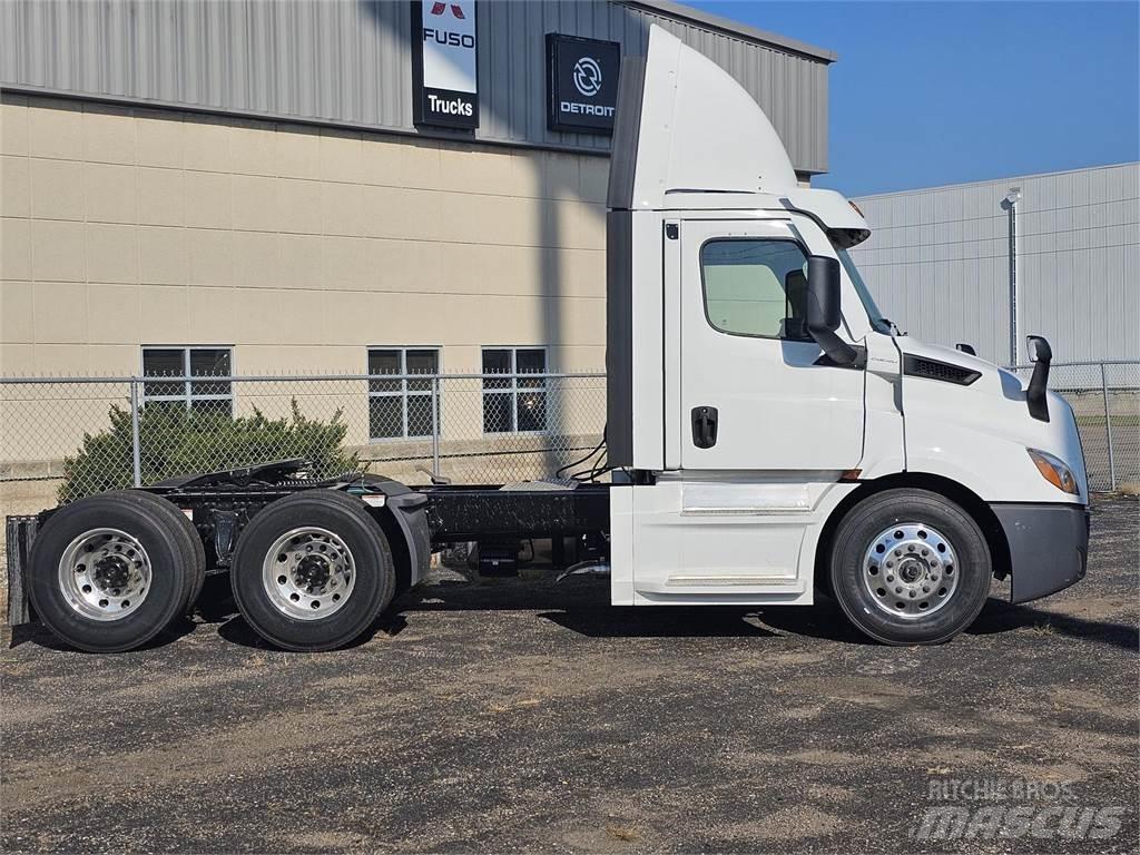Freightliner PE116 Cavalos Mecânicos