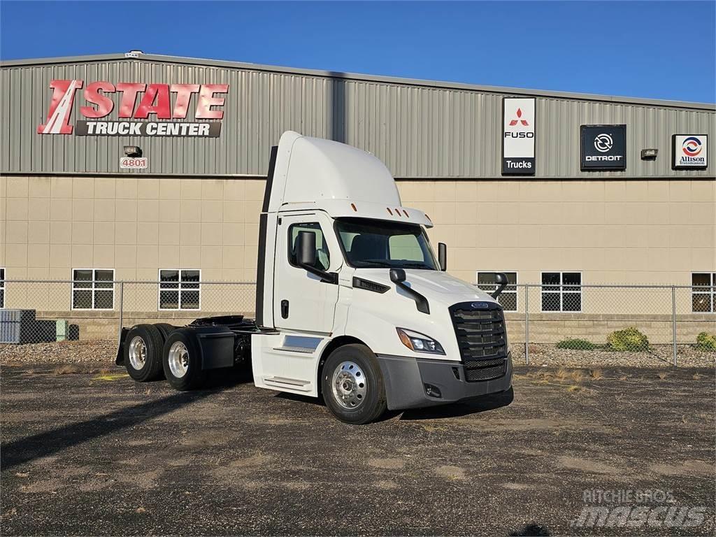 Freightliner PE116DC Cavalos Mecânicos
