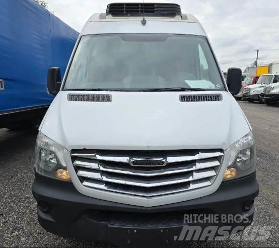 Freightliner sprinter Caminhões de caixa fechada