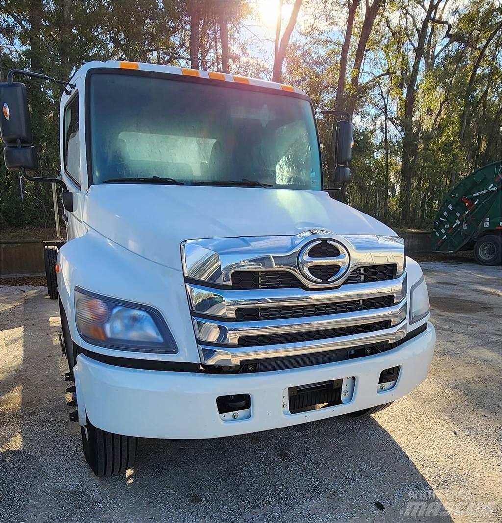 Hino L7 Cavalos Mecânicos