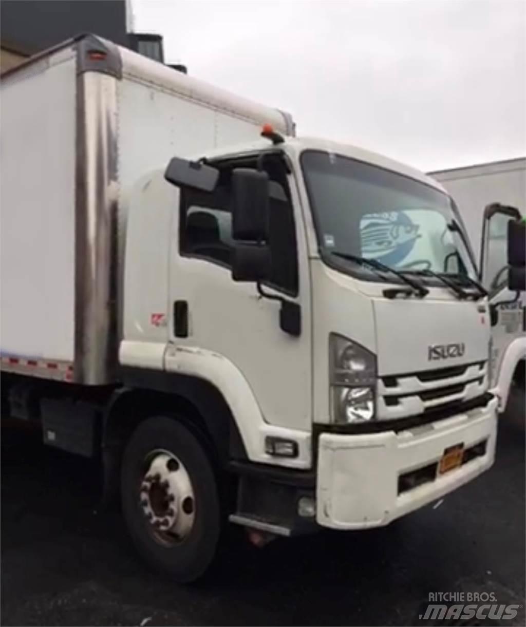 Isuzu FTR Caminhões de caixa fechada