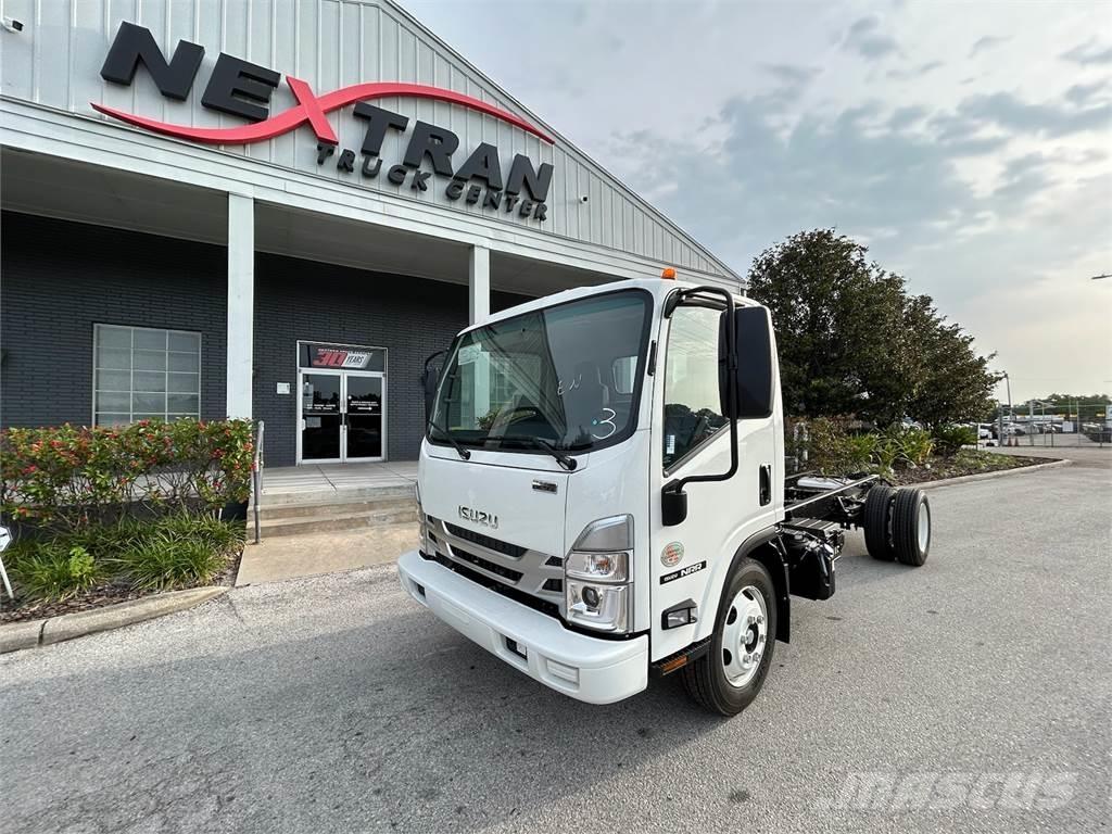 Isuzu NPR-1F104 Camiões de chassis e cabine