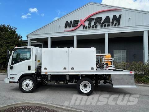 Isuzu NPR-1F104 Camiões de chassis e cabine