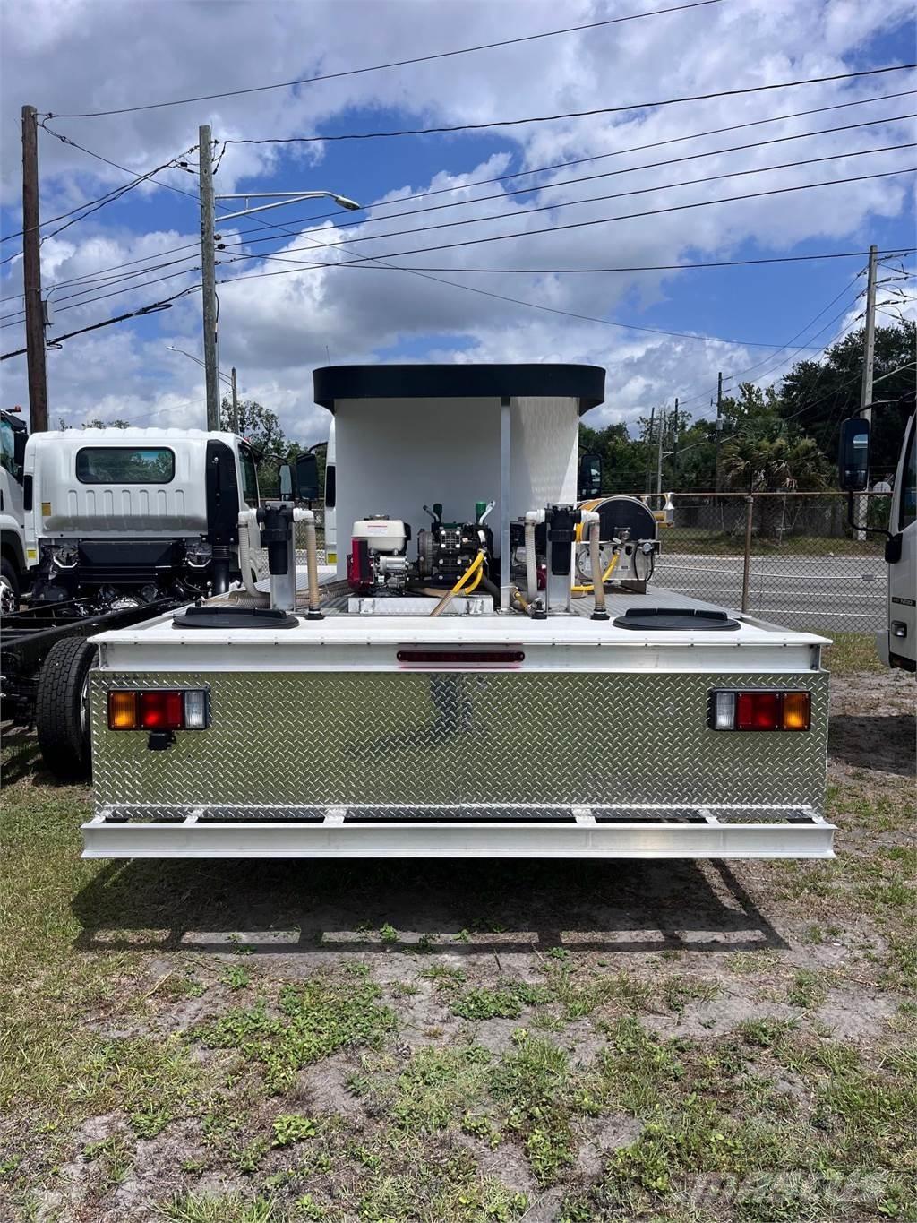 Isuzu NPR-1F104 Camiões de chassis e cabine