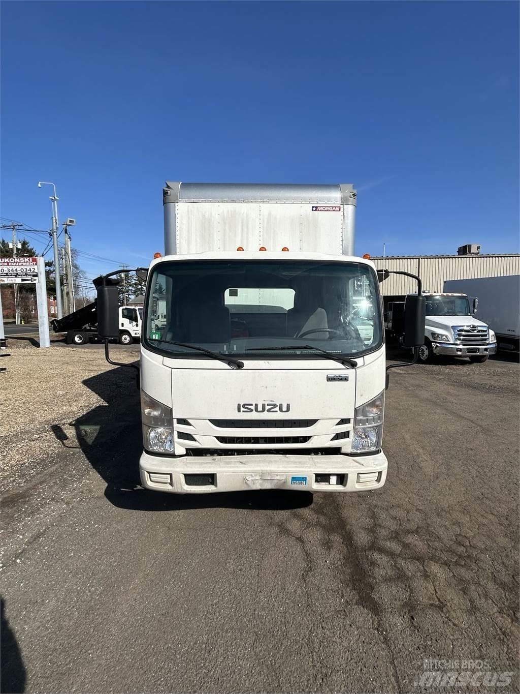 Isuzu NRR Caminhões de caixa fechada