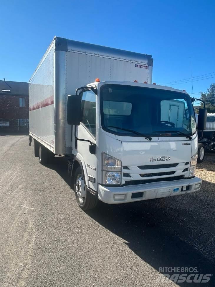 Isuzu NRR Caminhões de caixa fechada