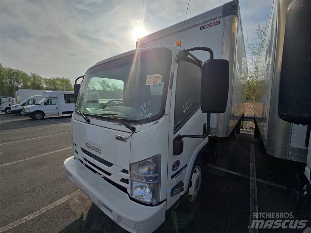 Isuzu NRR Caminhões de caixa fechada