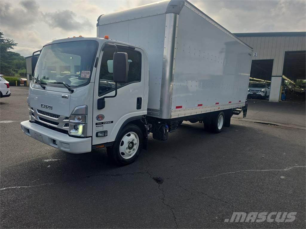 Isuzu NRR Caminhões de caixa fechada