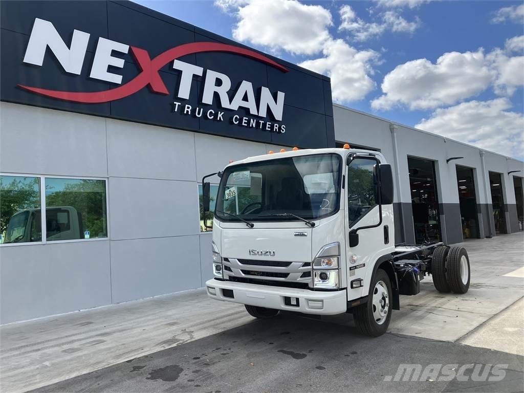 Isuzu NRR-3U354 Camiões de chassis e cabine