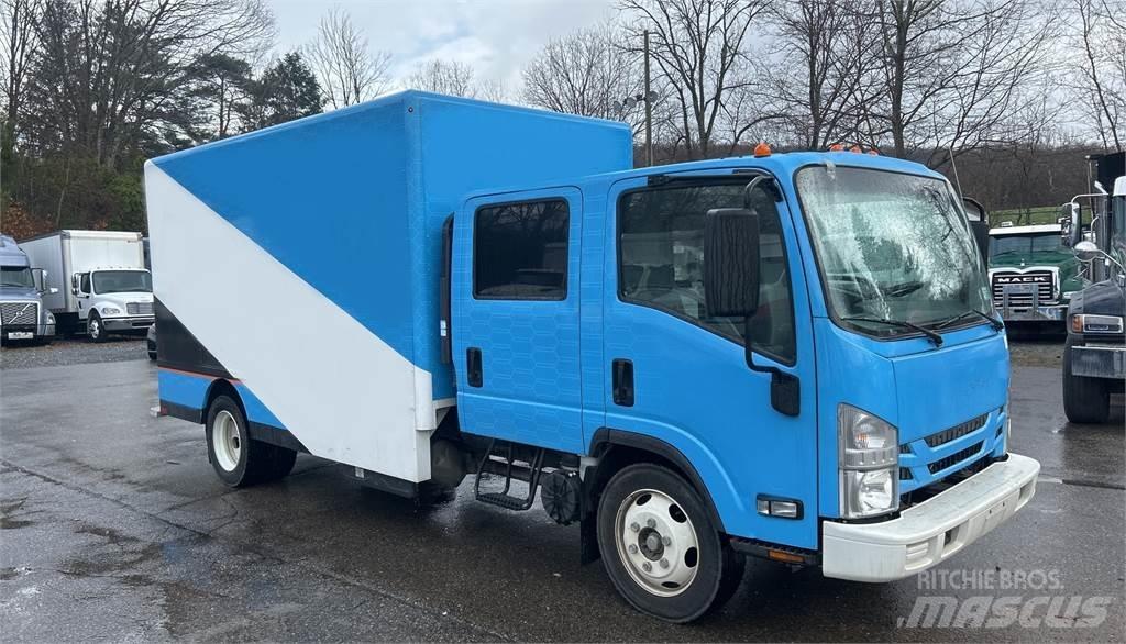Isuzu NRR DC Caminhões de caixa fechada