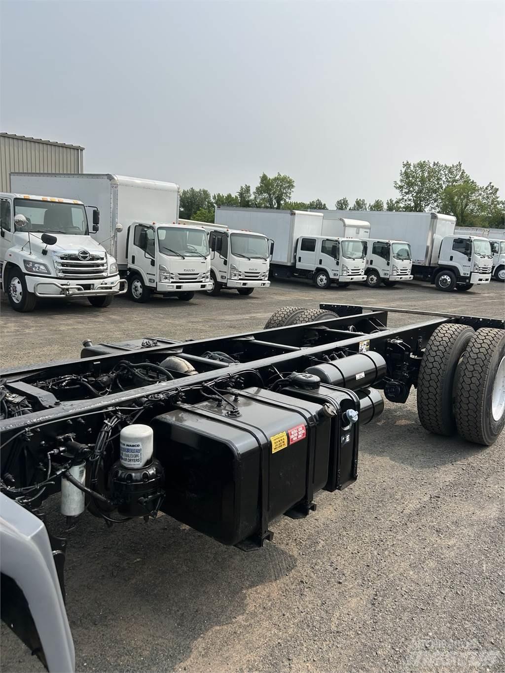 Kenworth K270 Camiões de chassis e cabine