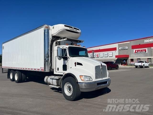 Kenworth T370 Caminhões de caixa fechada