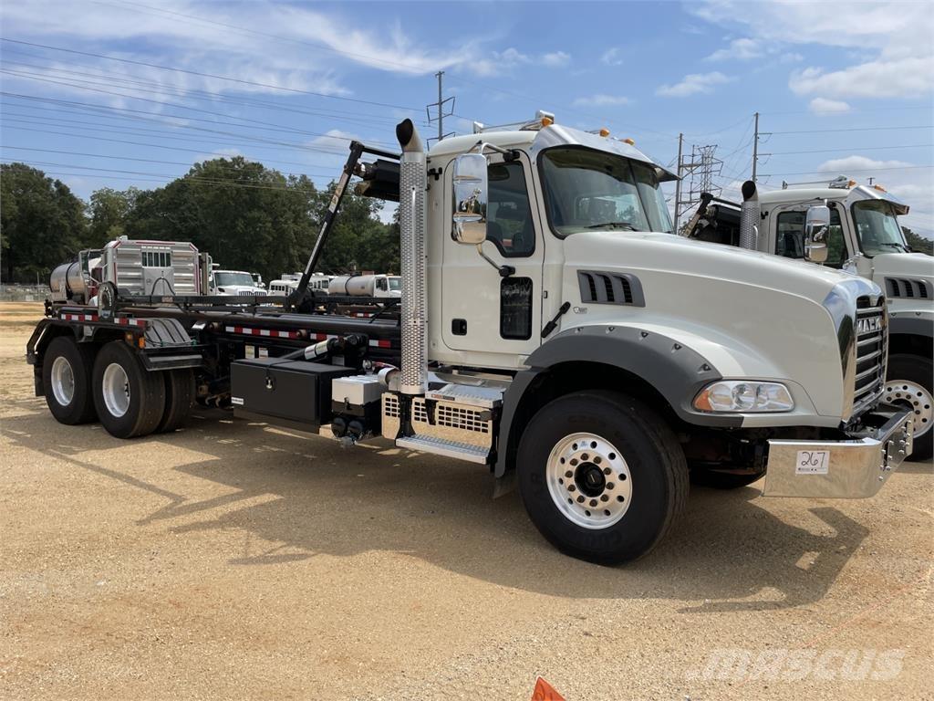 Mack GR64B Outros Camiões