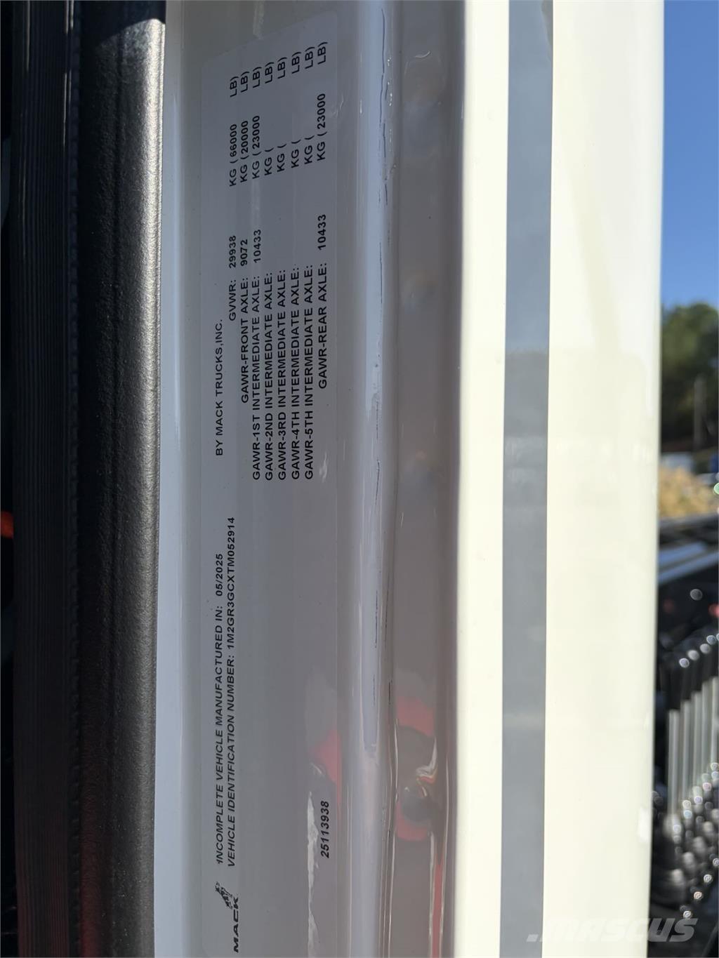 Mack GR64B Outros Camiões