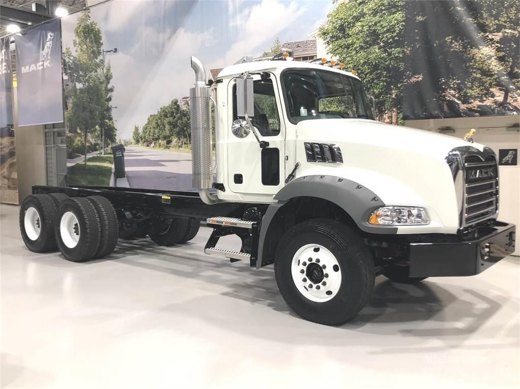 Mack GR64BX Caminhões de betonagem