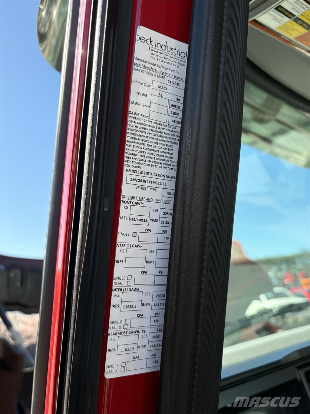 Mack GR64FR Caminhões de betonagem