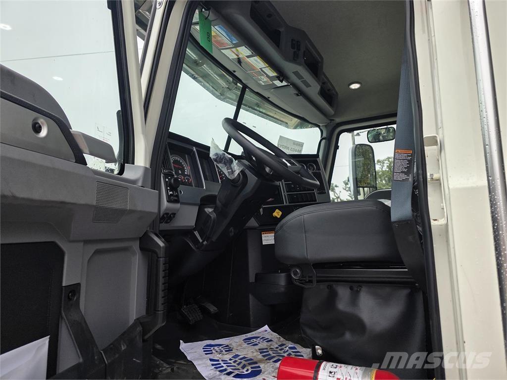 Mack GR84F Camiões basculantes