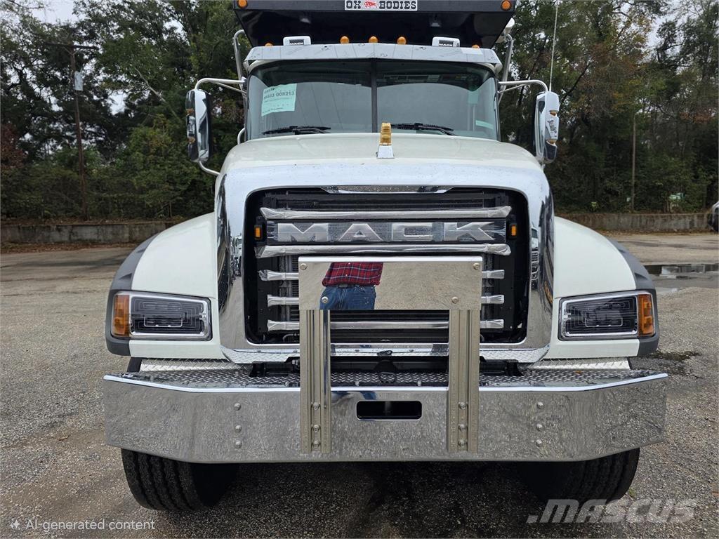 Mack GR84F Camiões basculantes