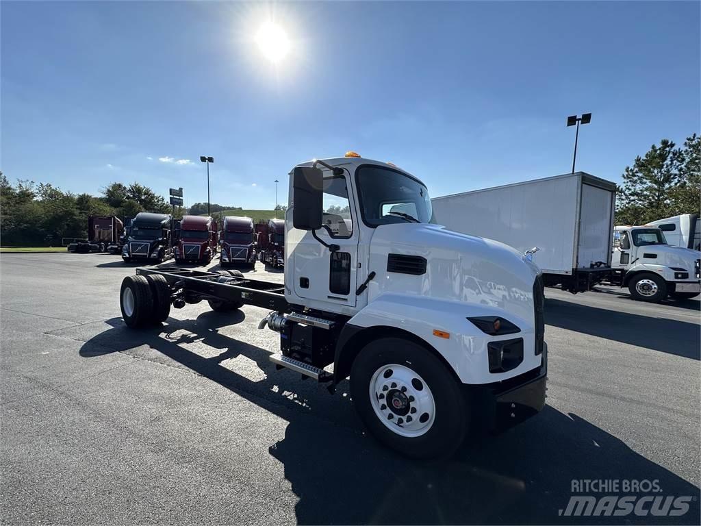 Mack MD6 42R Camiões basculantes