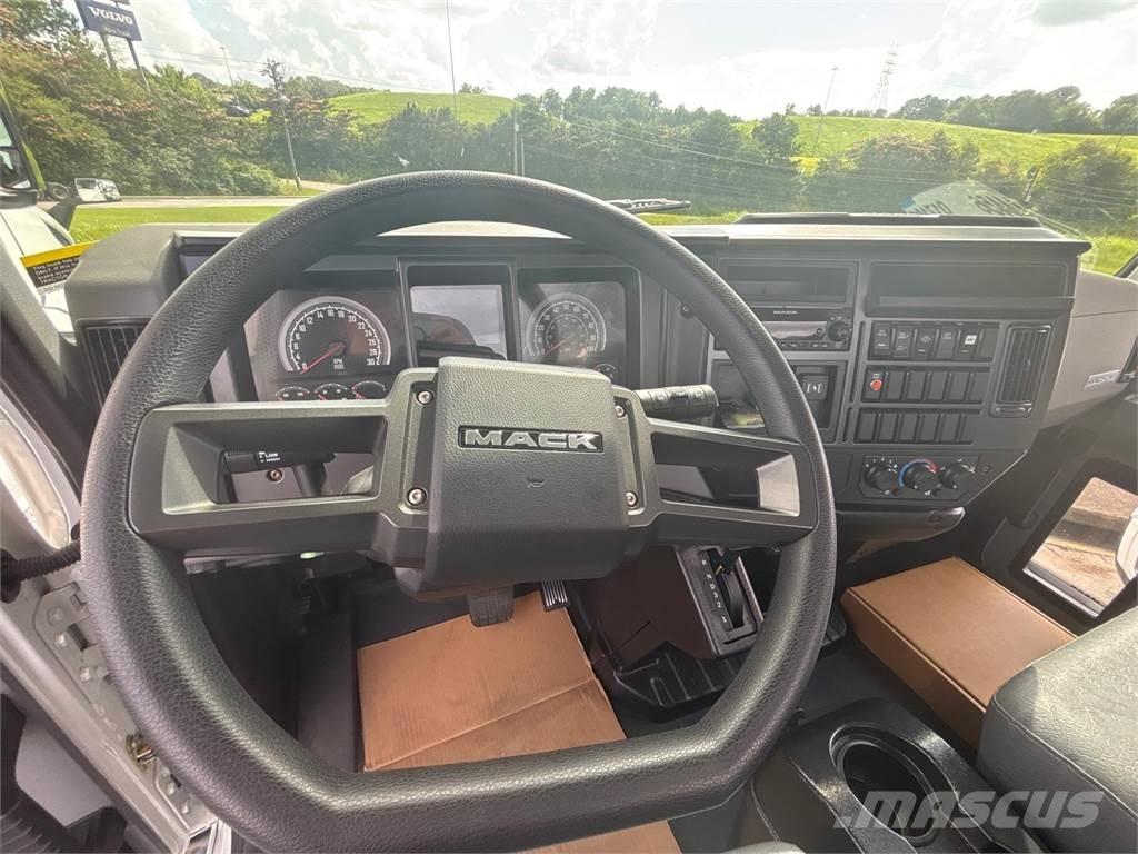 Mack MD6 42R Outros Camiões