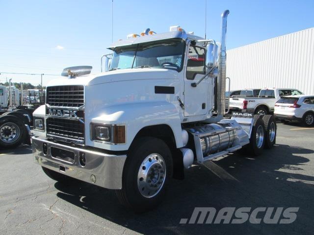 Mack PI64T Cavalos Mecânicos