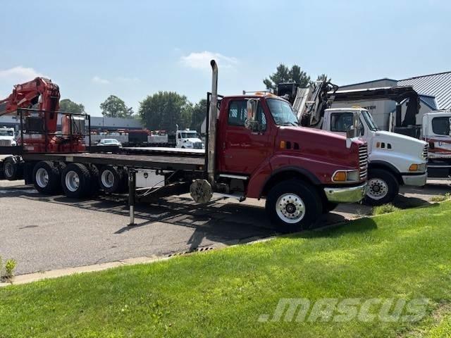Sterling TRUCK LT9522 Cavalos Mecânicos