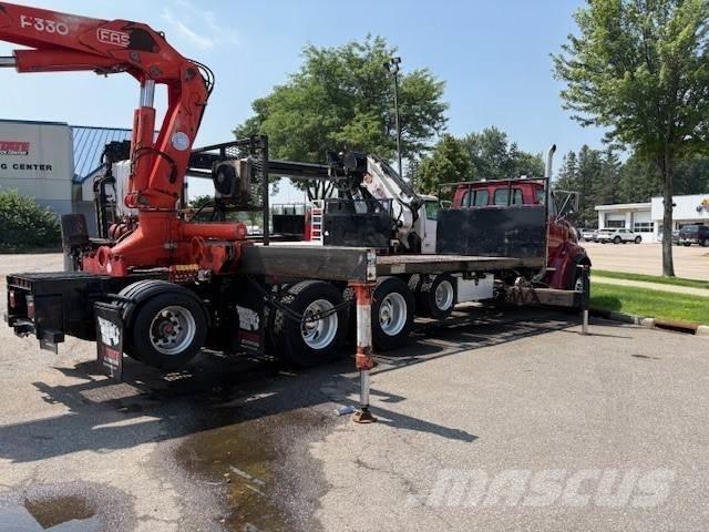 Sterling TRUCK LT9522 Cavalos Mecânicos