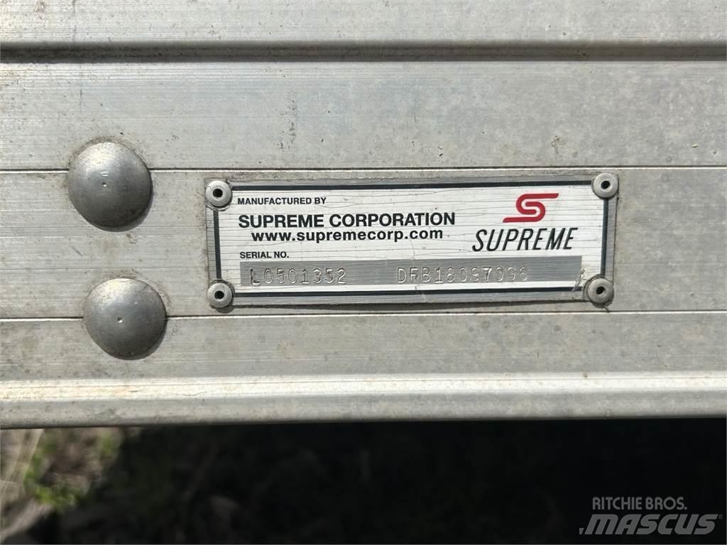 Supreme 18 FOOT Outros Camiões