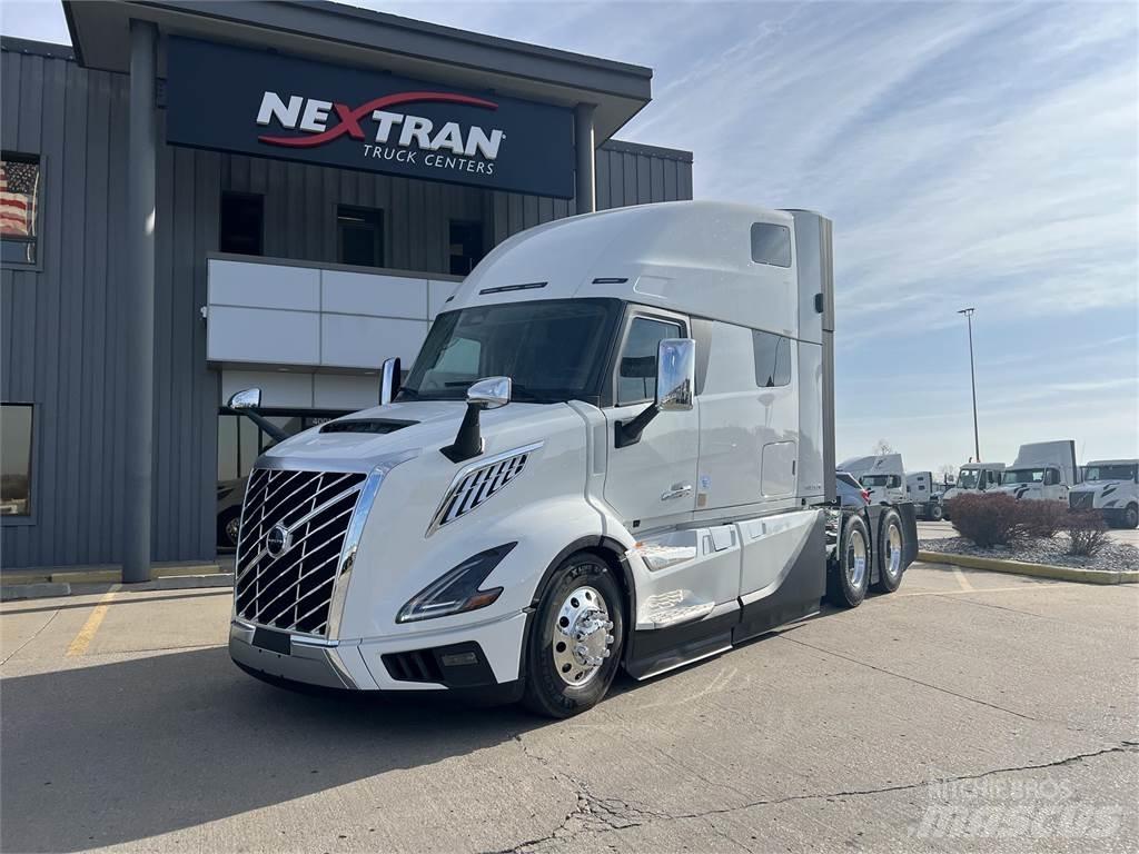 Volvo NEW VNL860 Cavalos Mecânicos